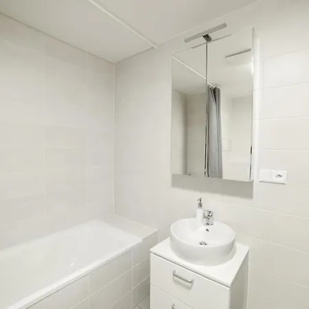 Brand New Studio Quiet And Private Near City Centre Appartement Praag