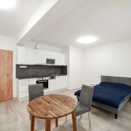 Brand New Studio Quiet And Private Near City Centre * Praag
